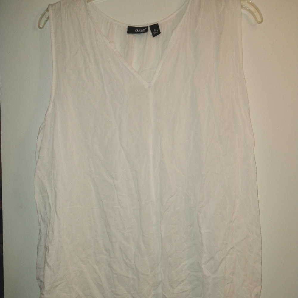 Flowy white tank shirt
